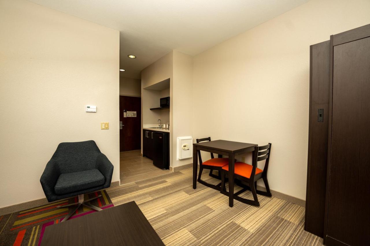 Holiday Inn Express & Suites Deer Park By Ihg Eksteriør billede