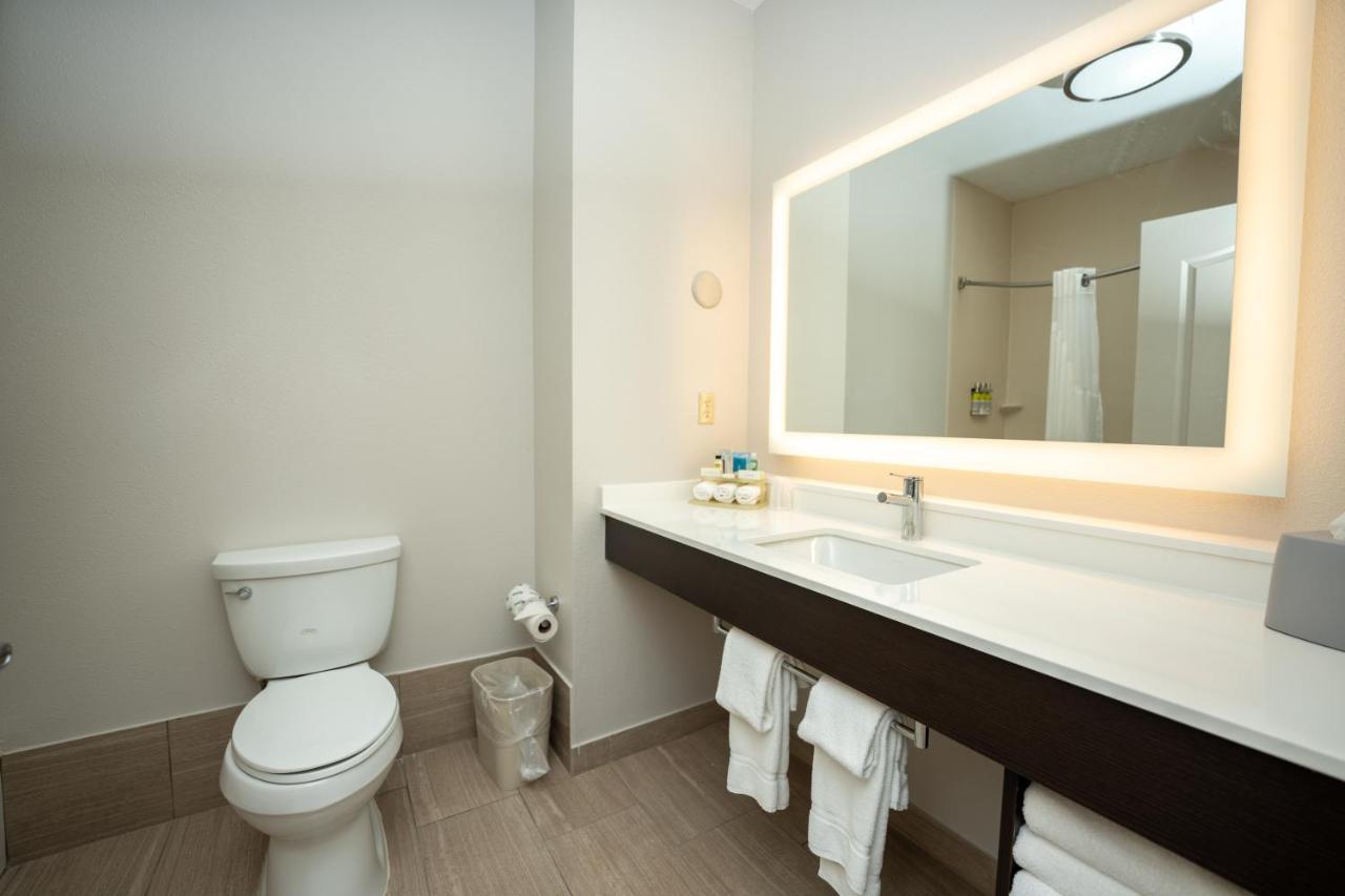 Holiday Inn Express & Suites Deer Park By Ihg Eksteriør billede